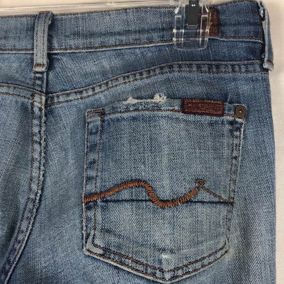 Guc - 7 For All Mankind Light Wash Bootcut Soft Low rise Jeans - Picture 6 of 8